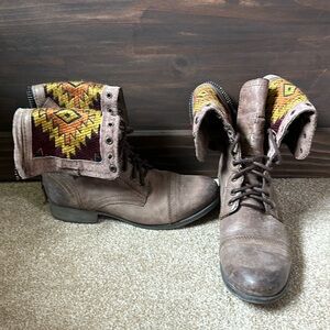 Steve Madden Cherie Brown Boot Size 10